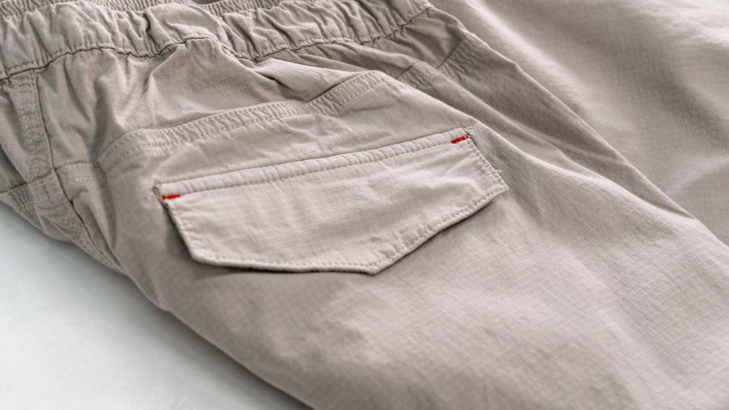 Jogger Fit Ancho Gris