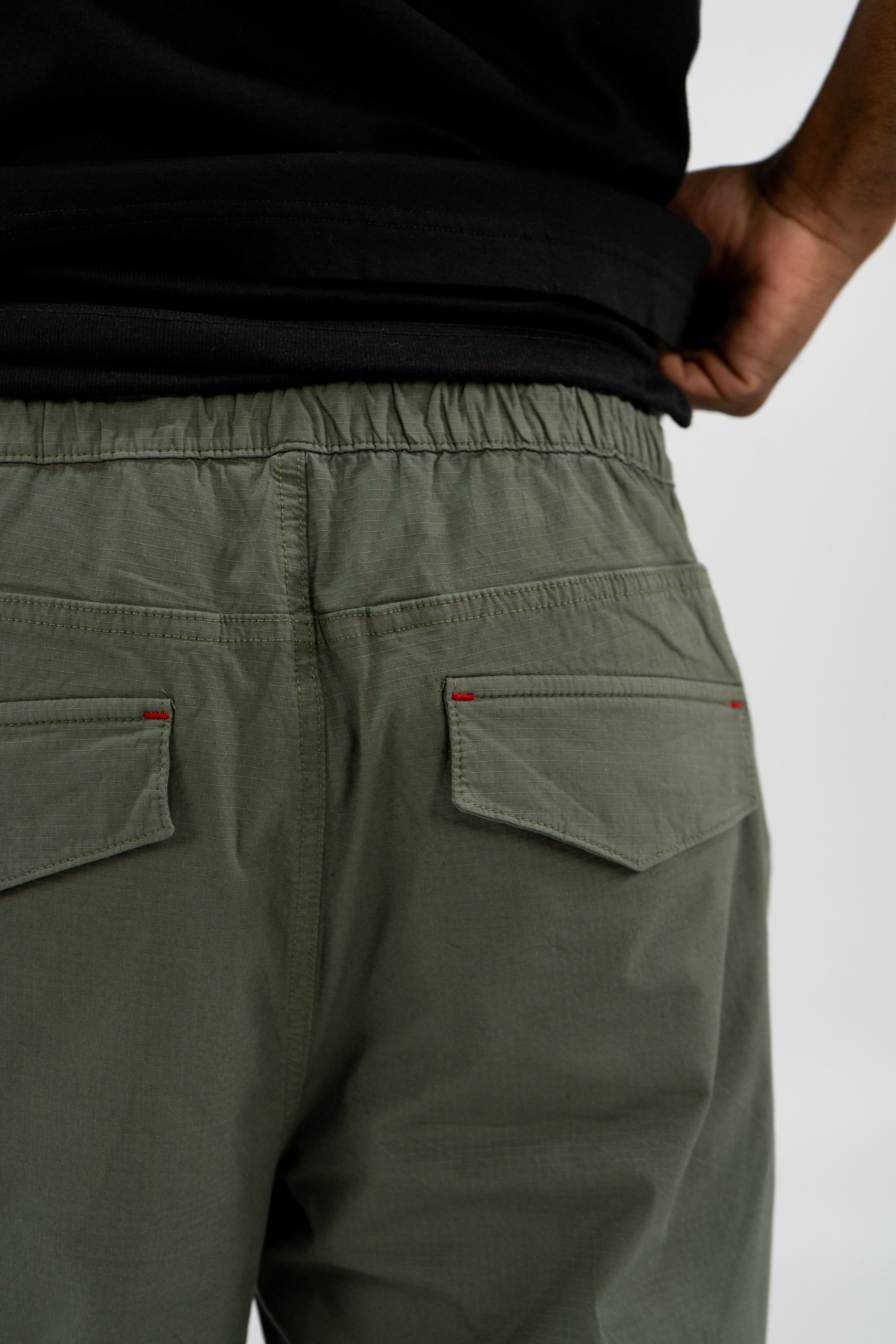 Jogger Fit Ancho Verde