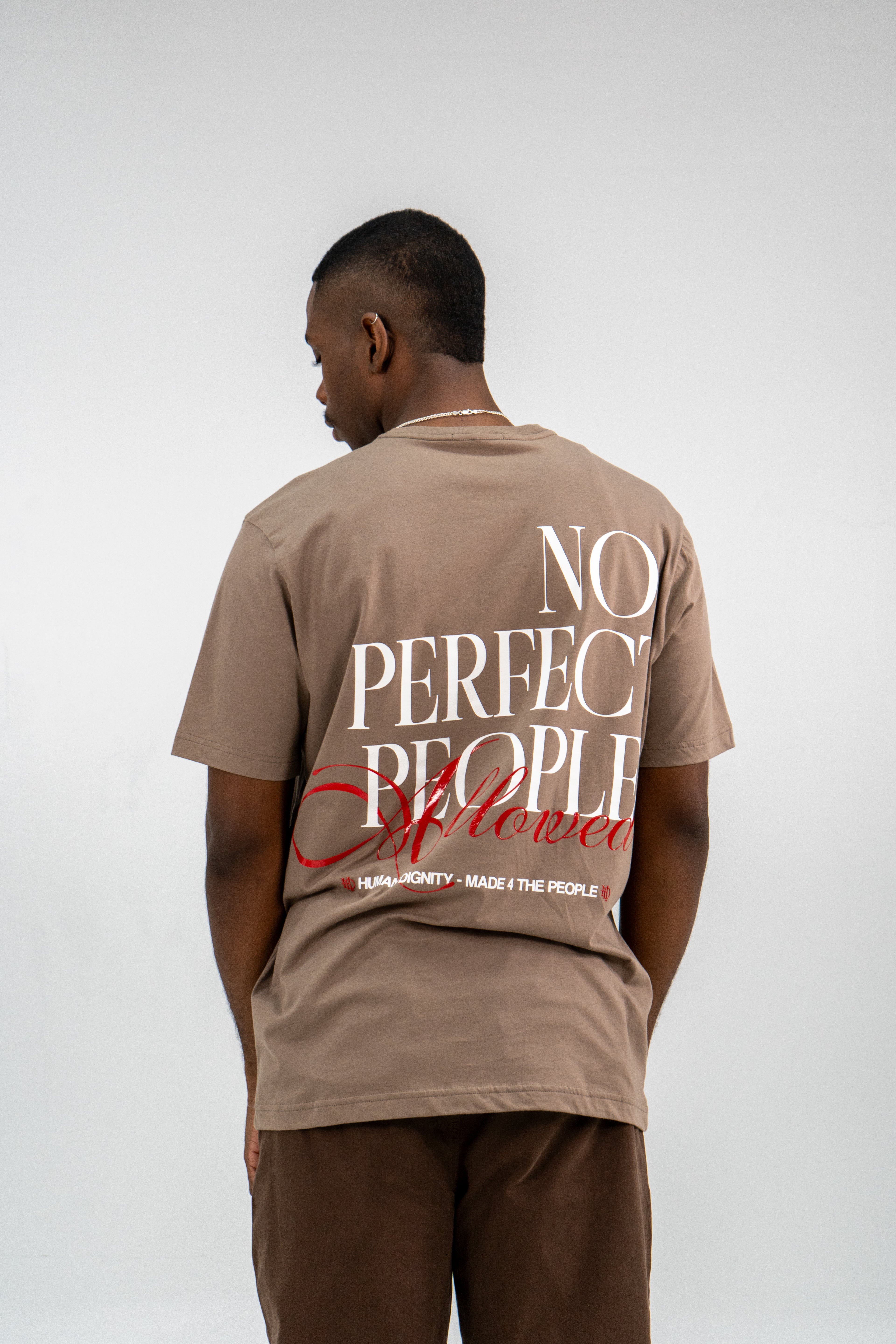 Camiseta No Perfect Cafe