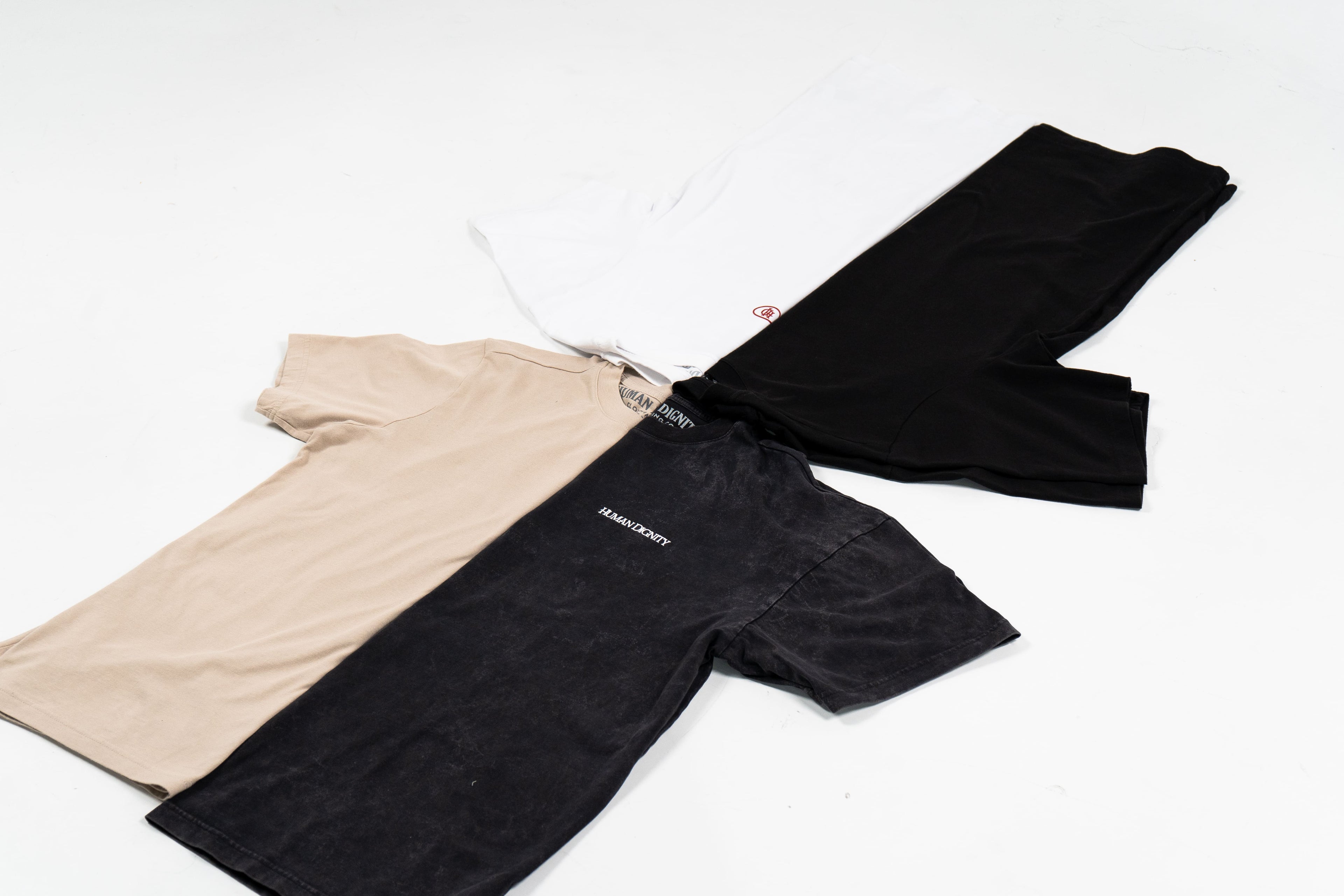 Camiseta Negra Unpredictable