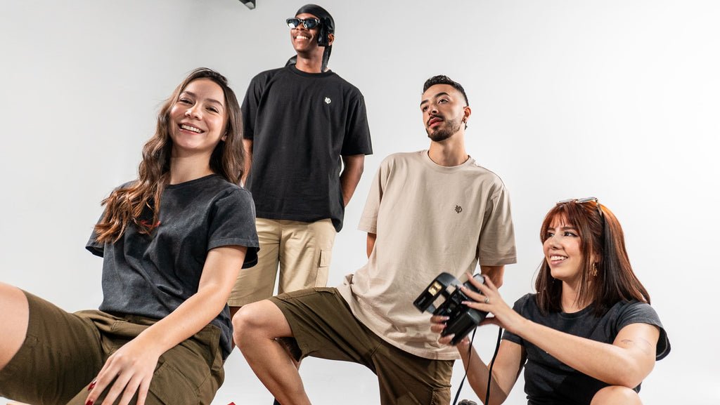 Camiseta Básica Negra R