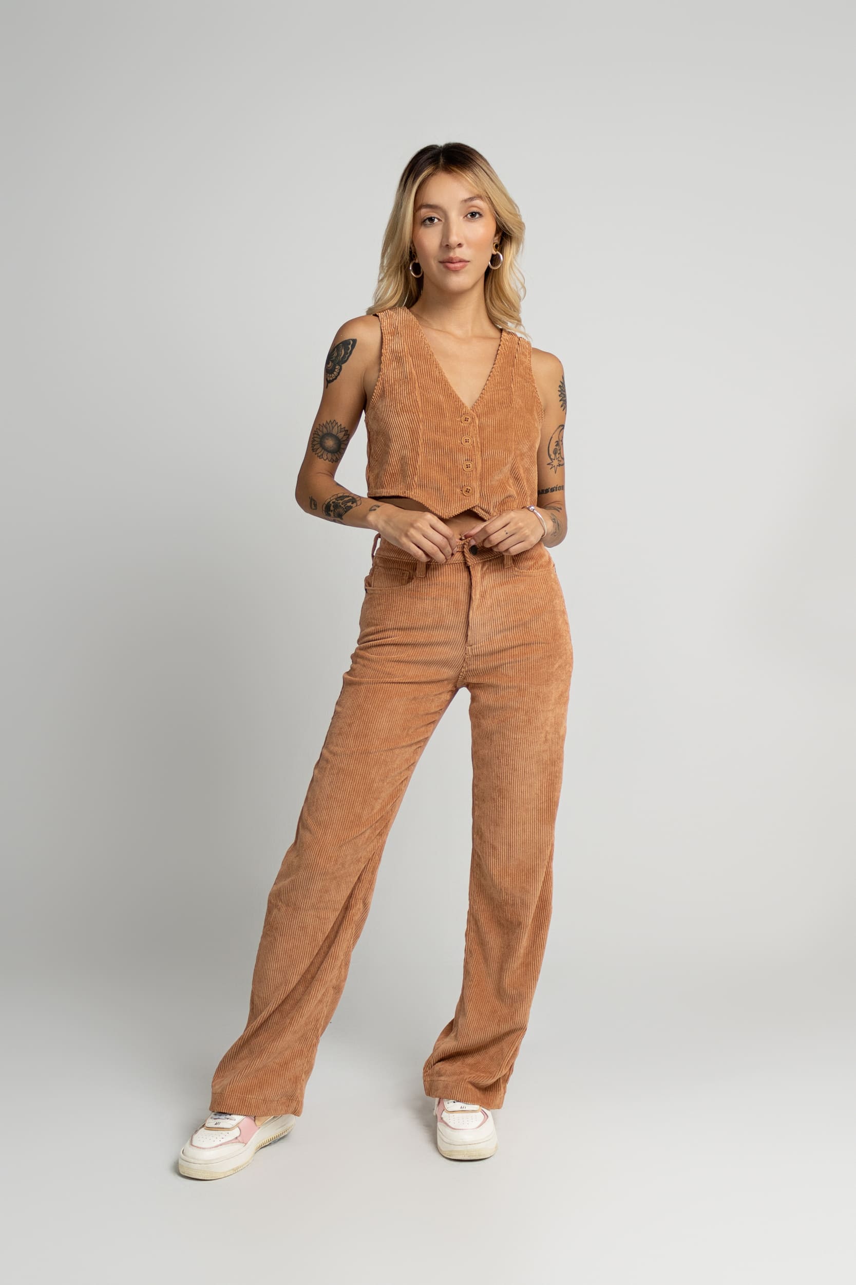 chaleco corduroy Camel