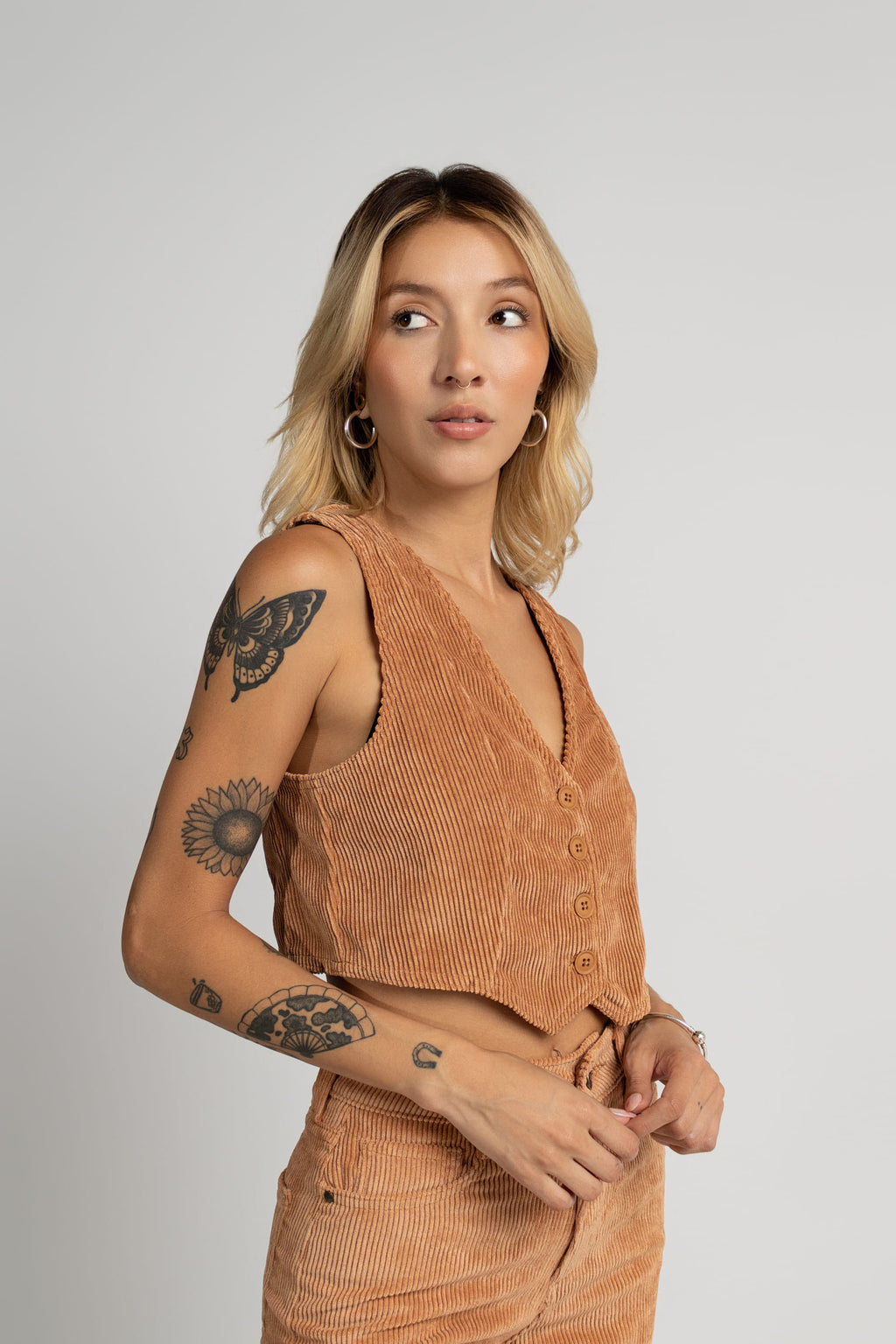 chaleco corduroy Camel