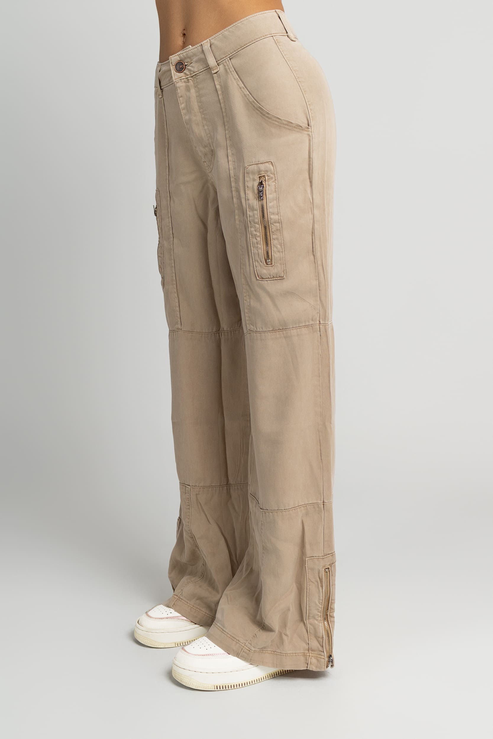 Pantalón Fluido Cierres Camel