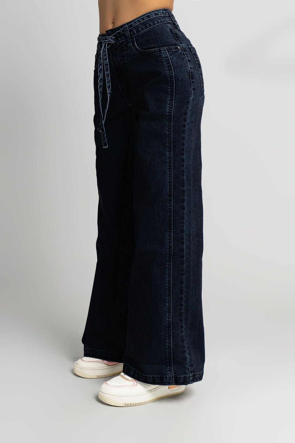 Jean MOM Velvet Azul Oscuro