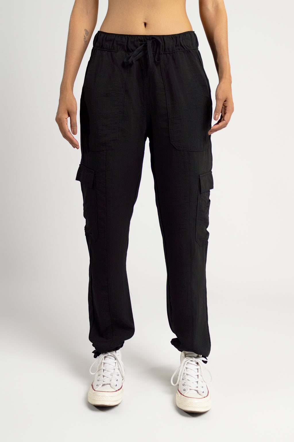 Pantalón Cargo Fluido Negro